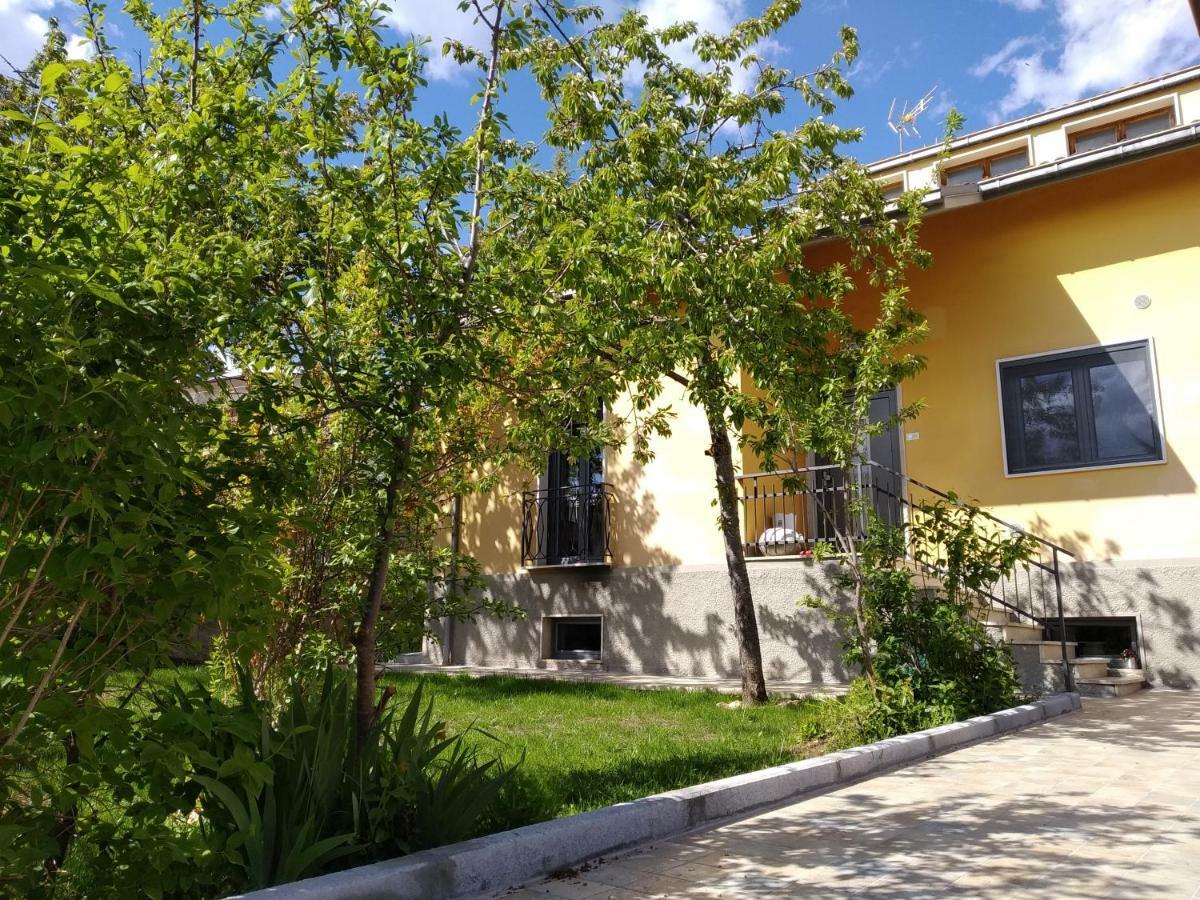 B&B A Casa Di Emy Barisciano Εξωτερικό φωτογραφία